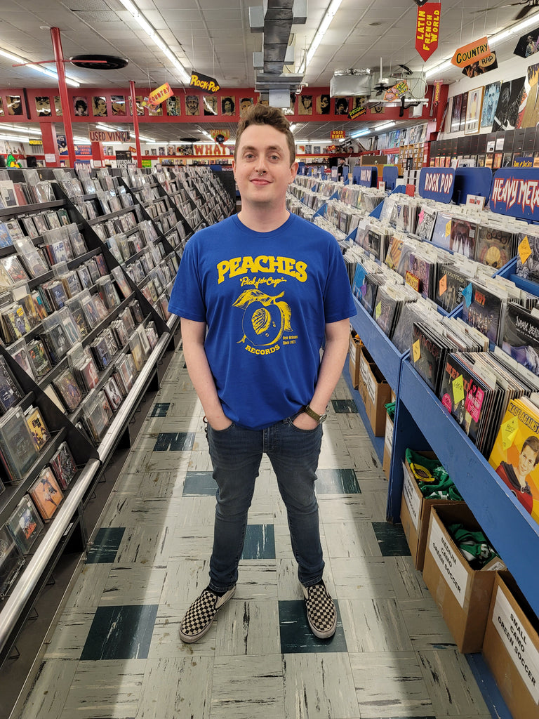 PEACHES STANDS WITH UKRAINE BENEFIT TEE